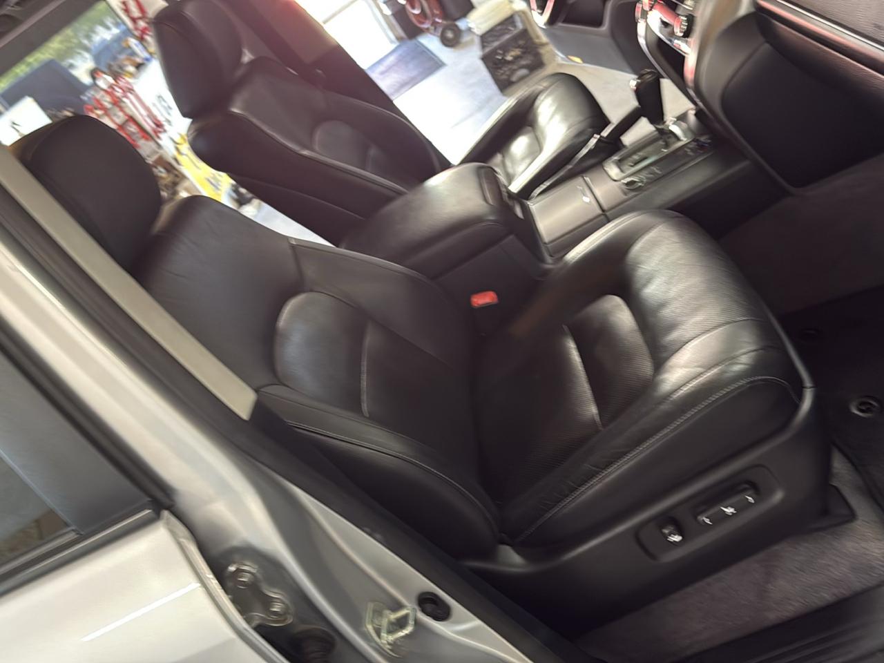 Toyota Land Cruiser 4WD 2013