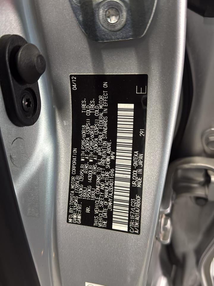Toyota Land Cruiser 4WD 2013