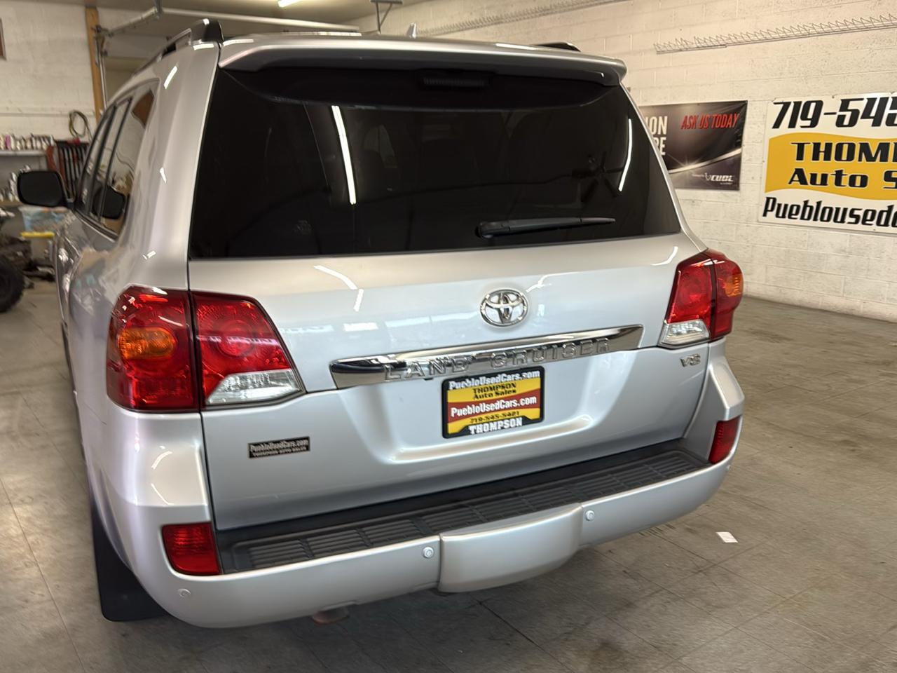 Toyota Land Cruiser 4WD 2013