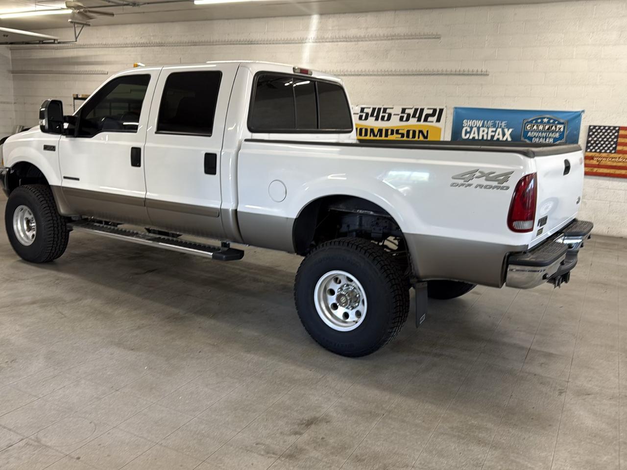 Ford F-350 SD Lariat Crew Cab 4WD 2002