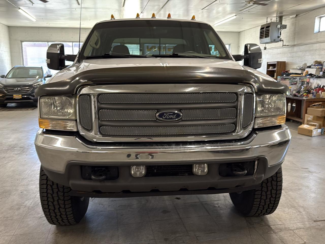 Ford F-350 SD Lariat Crew Cab 4WD 2002