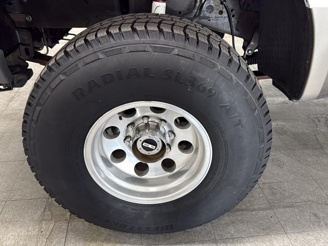 Ford F-350 SD Lariat Crew Cab 4WD 2002