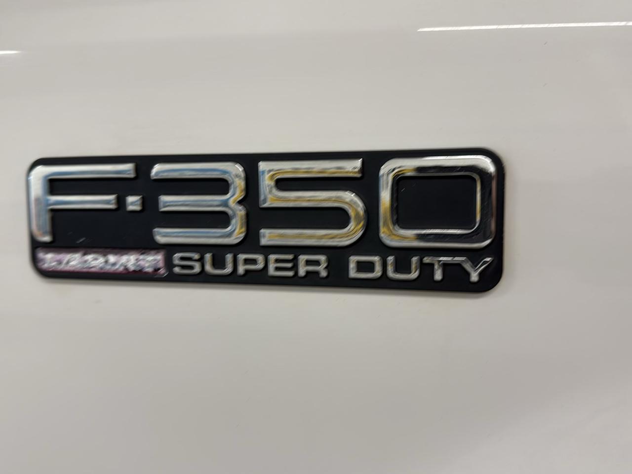 Ford F-350 SD Lariat Crew Cab 4WD 2002
