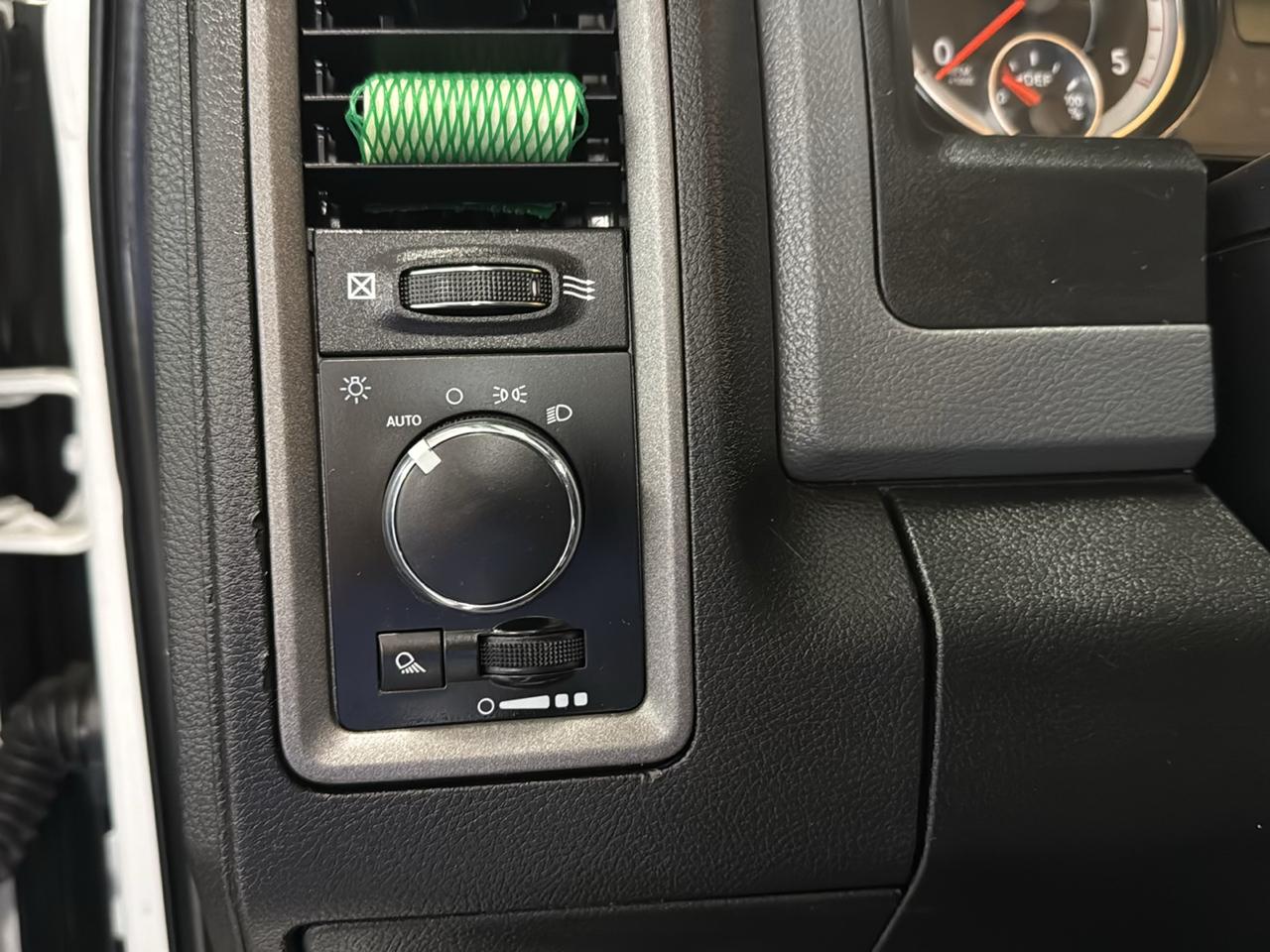 RAM 2500 Tradesman Regular Cab 4WD 2018