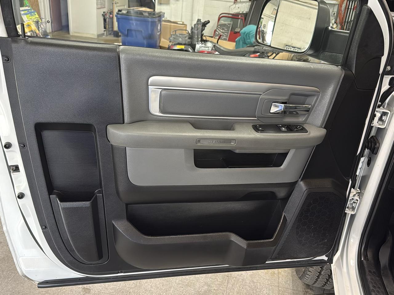 RAM 2500 Tradesman Regular Cab 4WD 2018