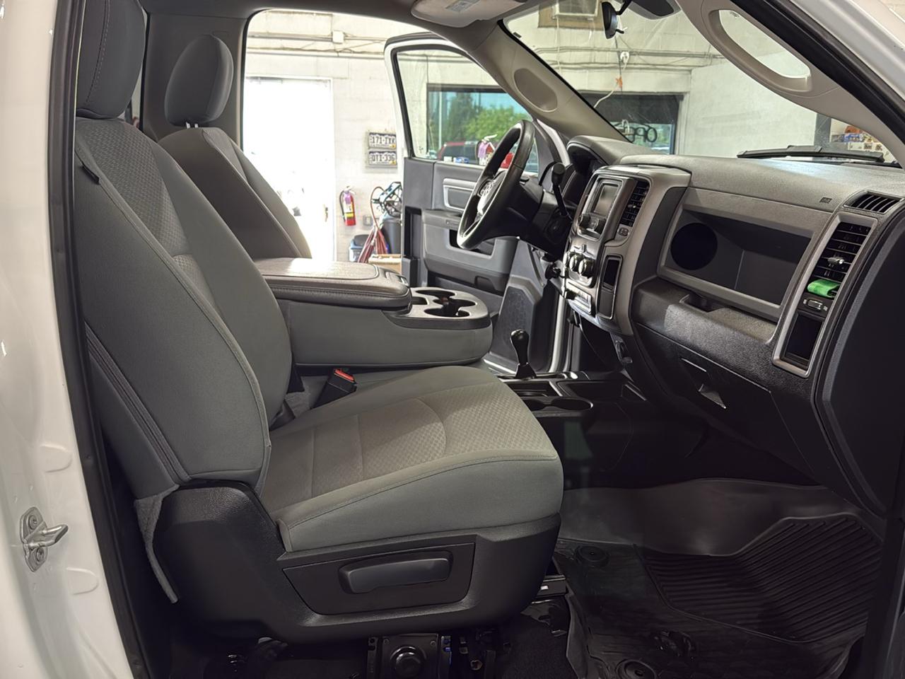 RAM 2500 Tradesman Regular Cab 4WD 2018