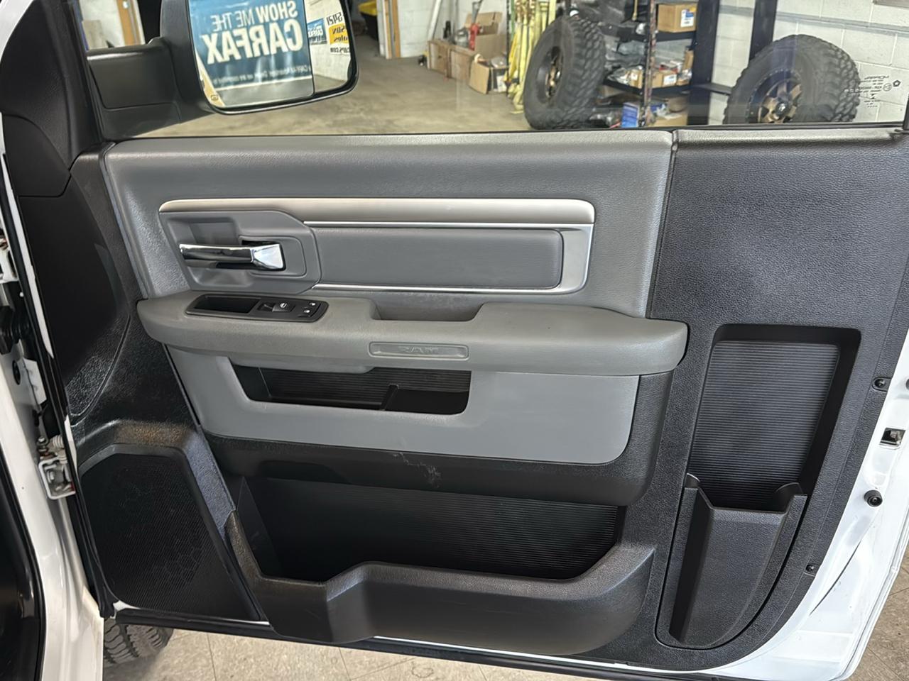 RAM 2500 Tradesman Regular Cab 4WD 2018