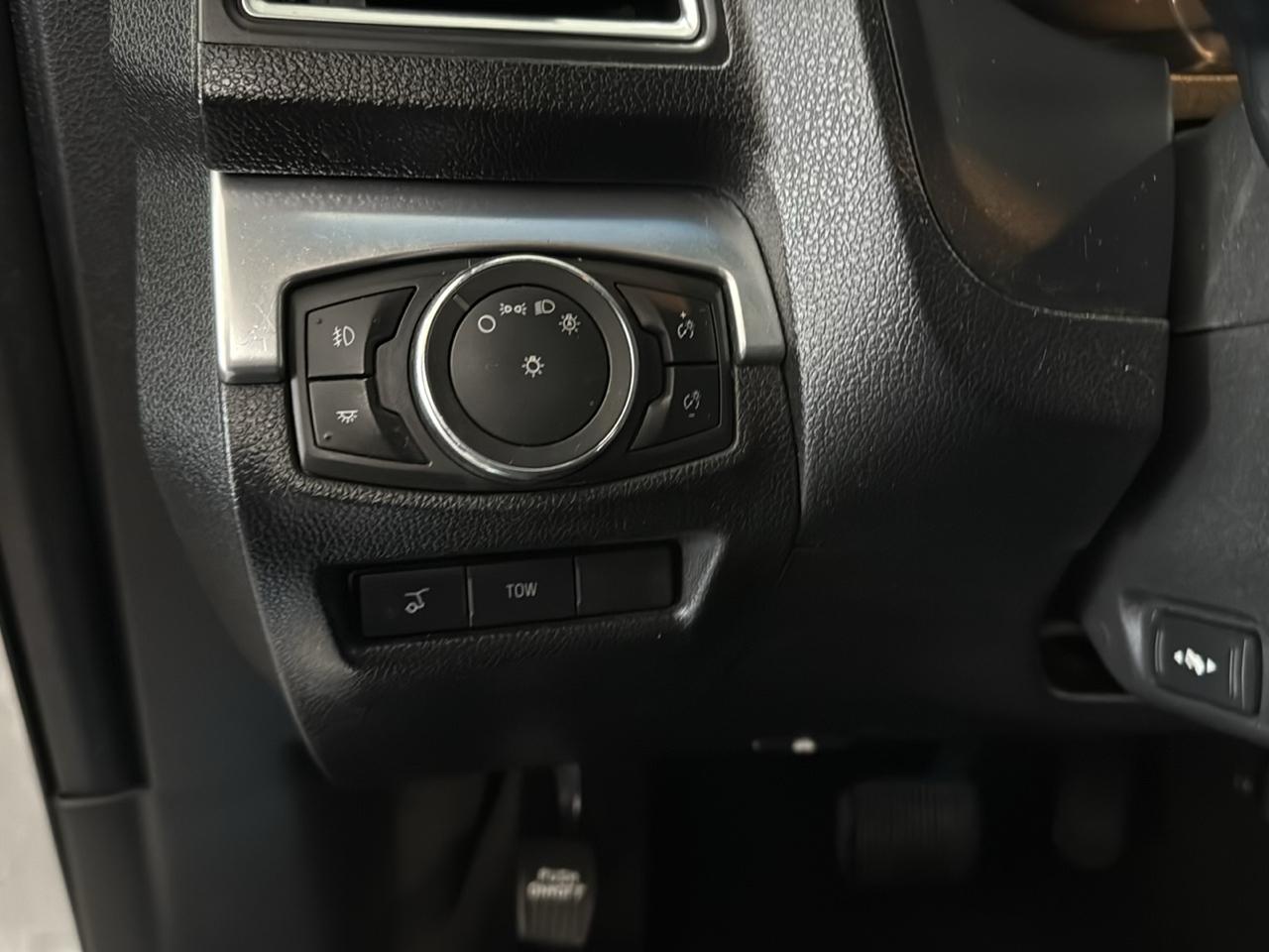 Ford Explorer Sport 4WD 2016