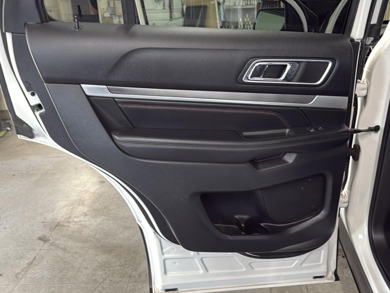 Ford Explorer Sport 4WD 2016