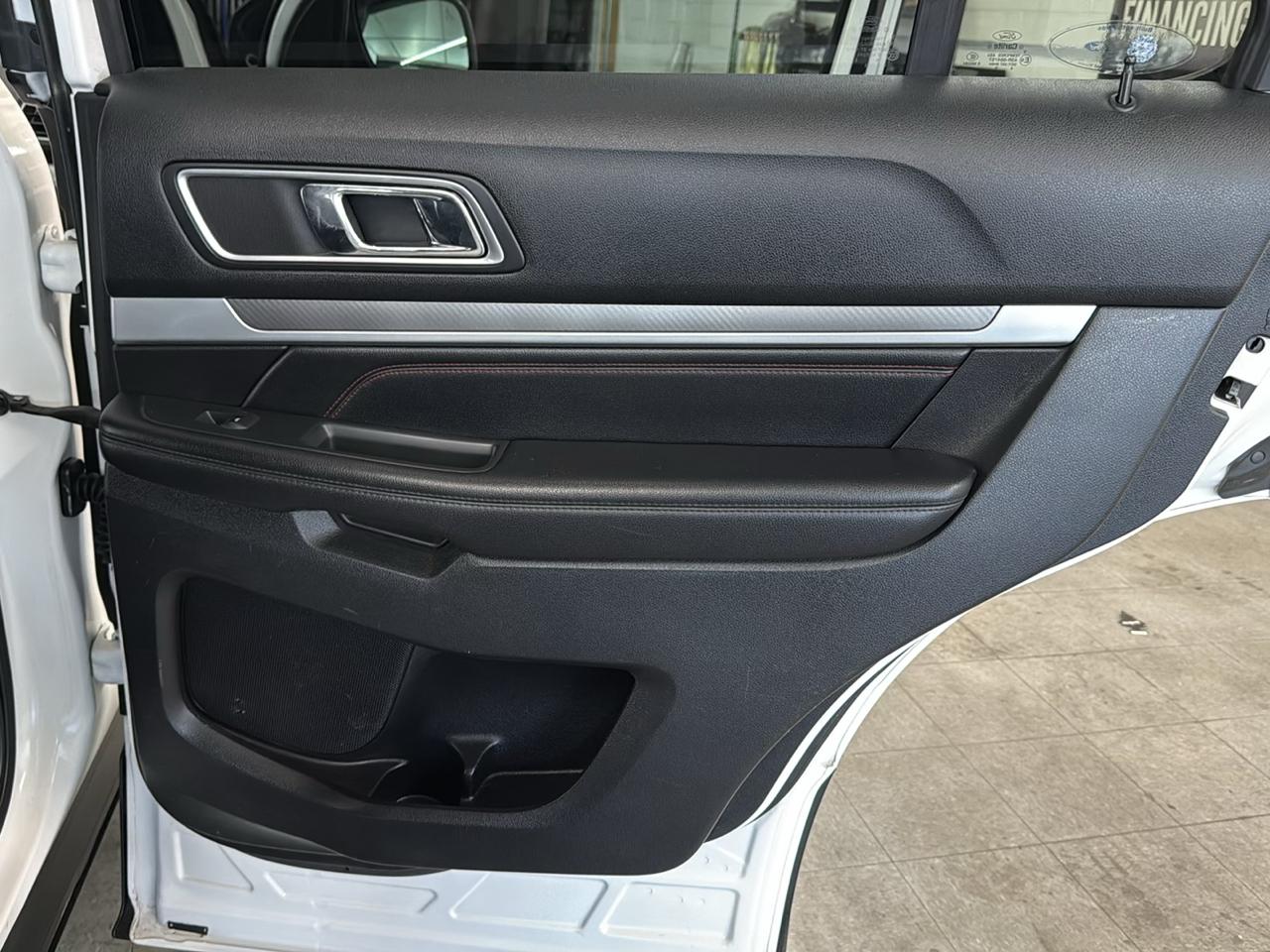 Ford Explorer Sport 4WD 2016