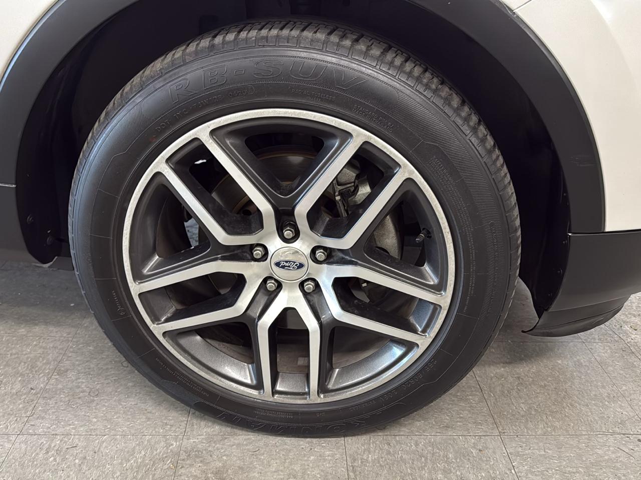 Ford Explorer Sport 4WD 2016