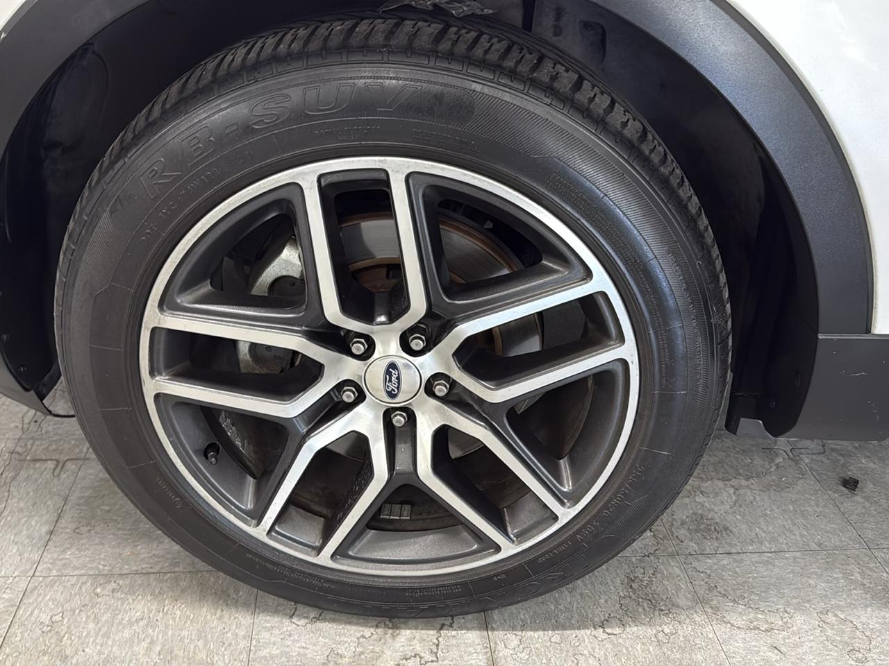 Ford Explorer Sport 4WD 2016