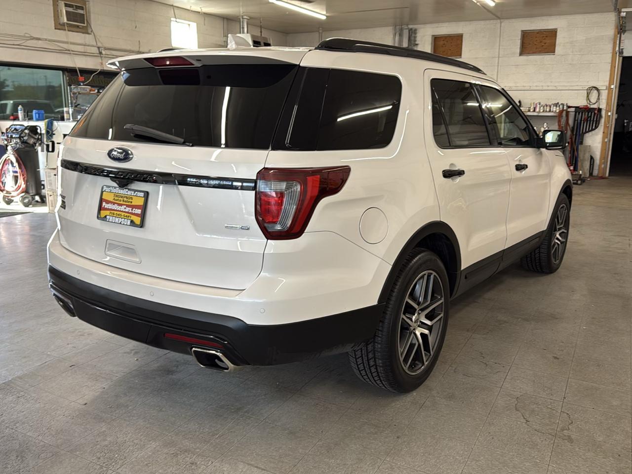 Ford Explorer Sport 4WD 2016
