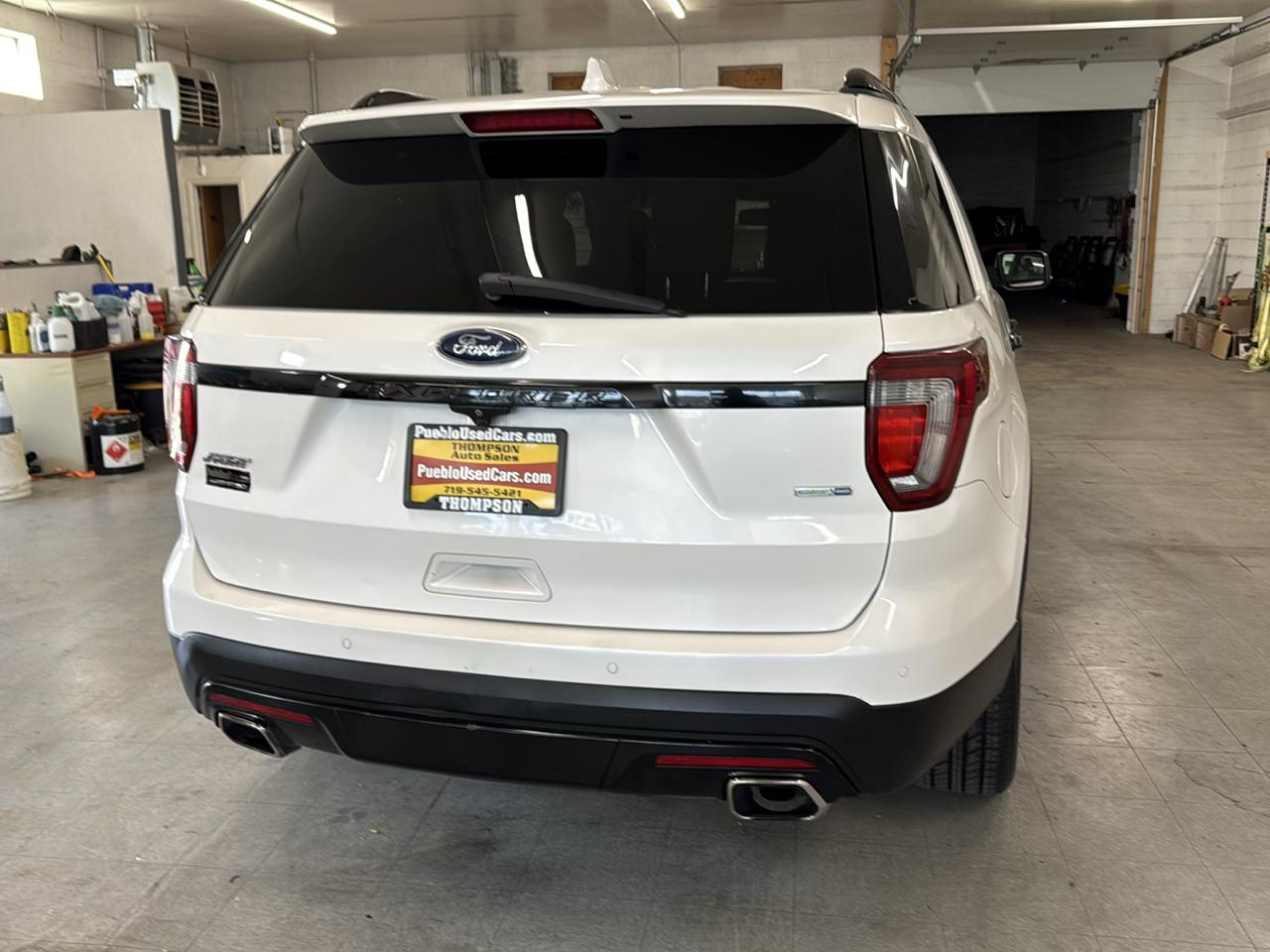 Ford Explorer Sport 4WD 2016