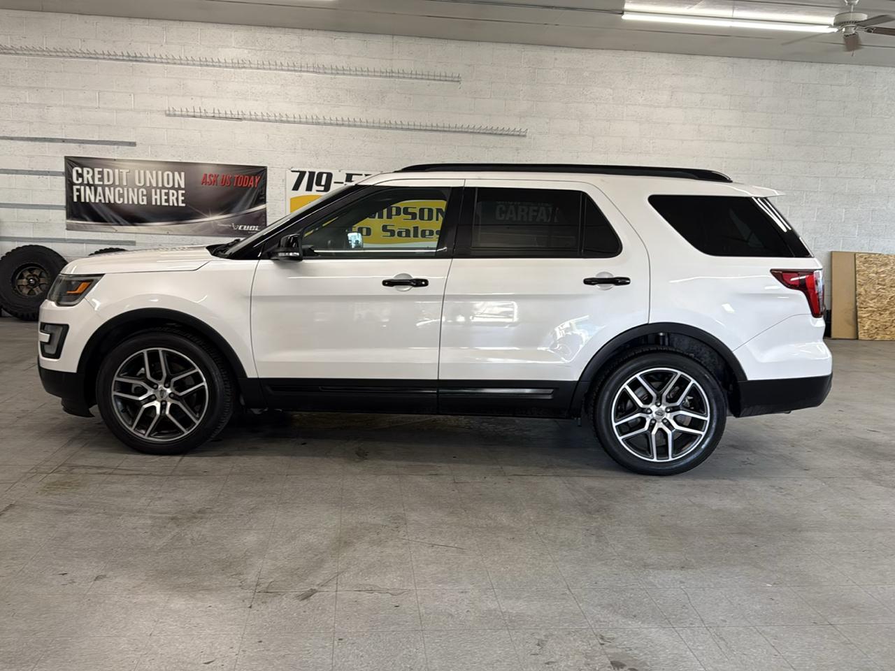 Ford Explorer Sport 4WD 2016