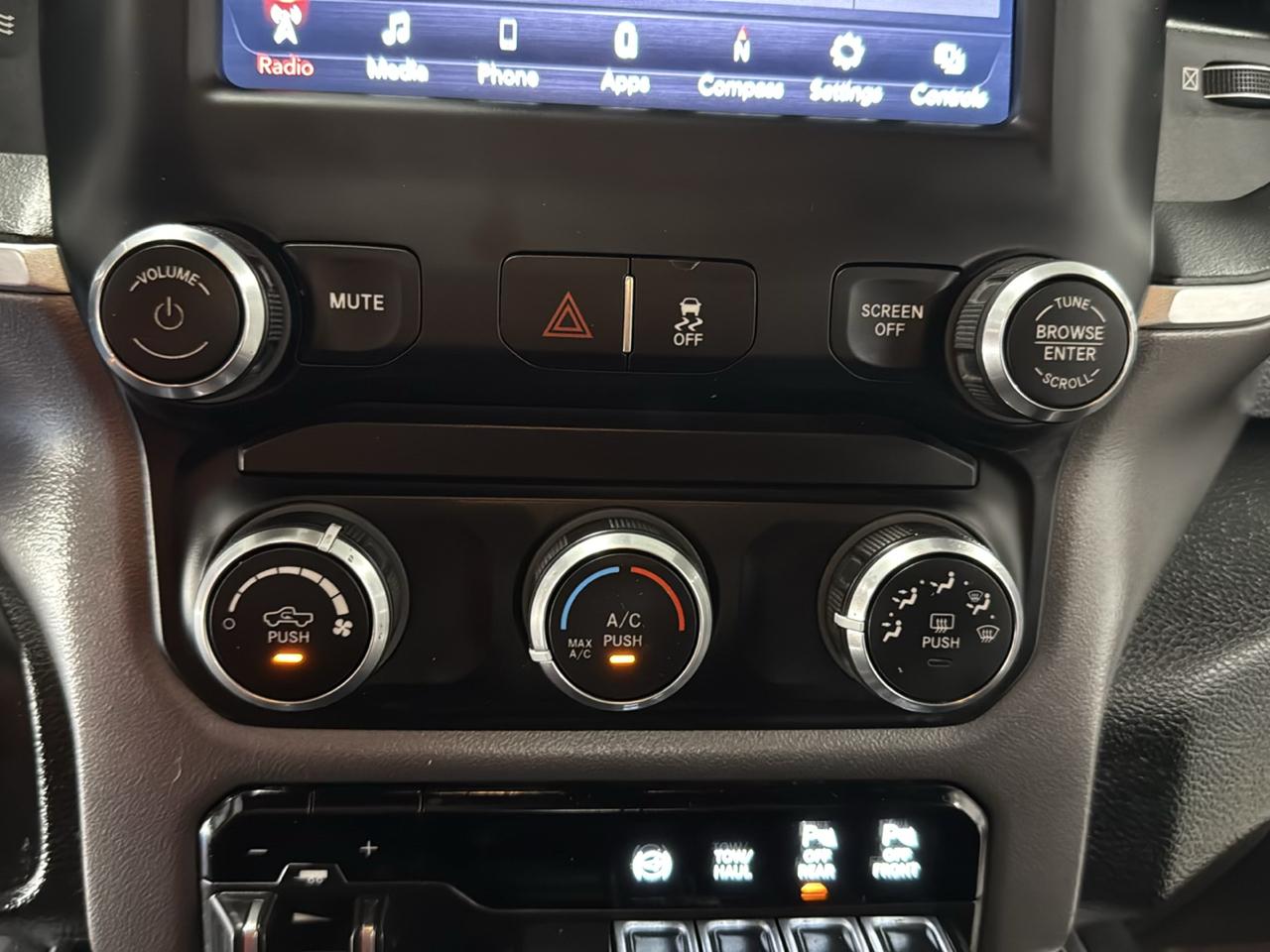 RAM 2500 Big Horn Crew Cab 4WD 2019