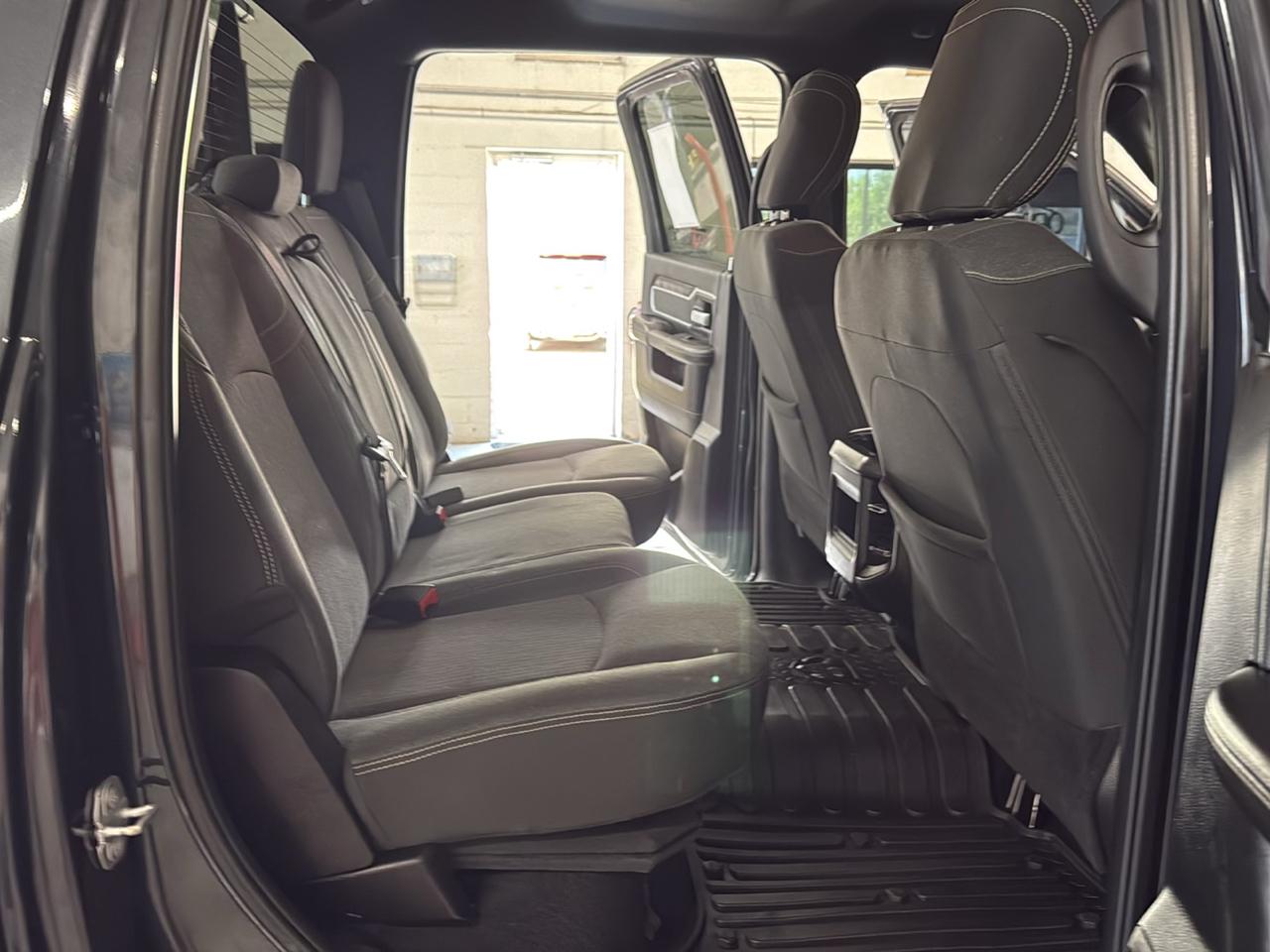RAM 2500 Big Horn Crew Cab 4WD 2019