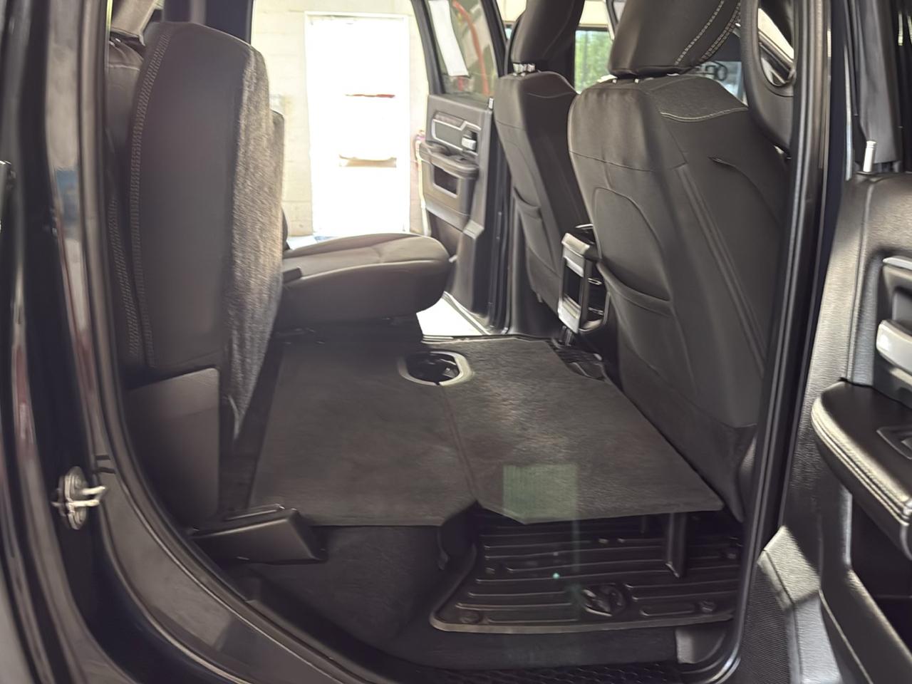 RAM 2500 Big Horn Crew Cab 4WD 2019