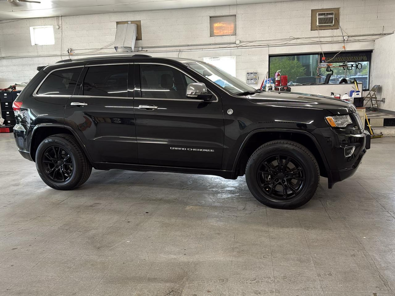 Jeep Grand Cherokee Overland 4WD 2015