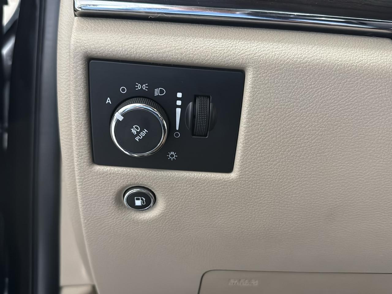 Jeep Grand Cherokee Overland 4WD 2015