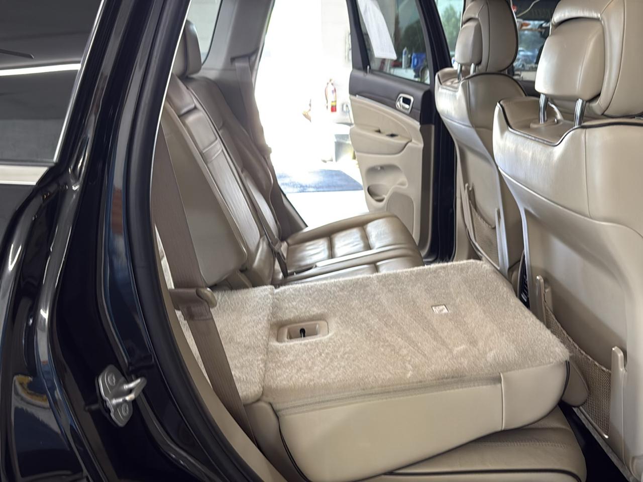 Jeep Grand Cherokee Overland 4WD 2015