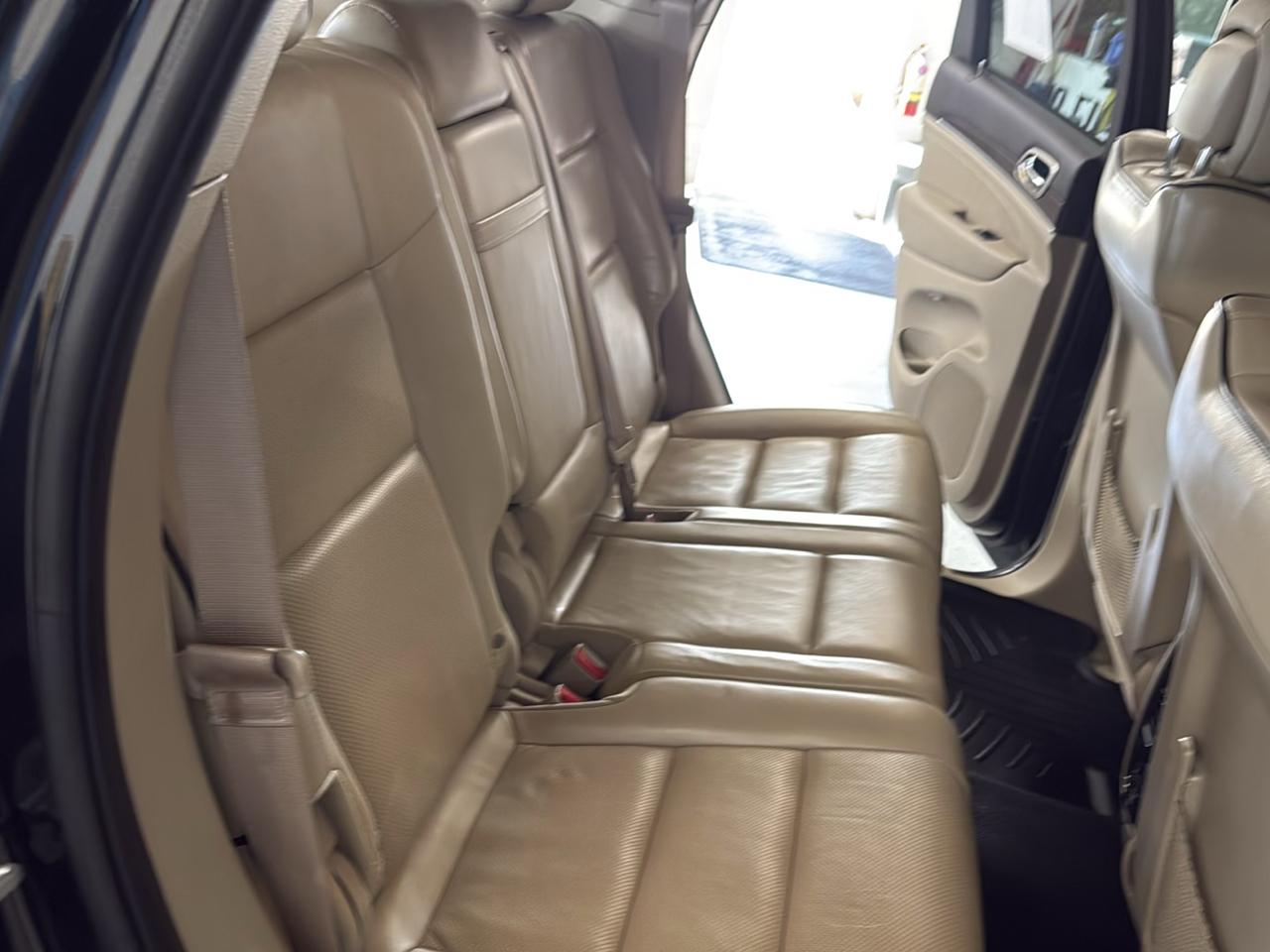 Jeep Grand Cherokee Overland 4WD 2015