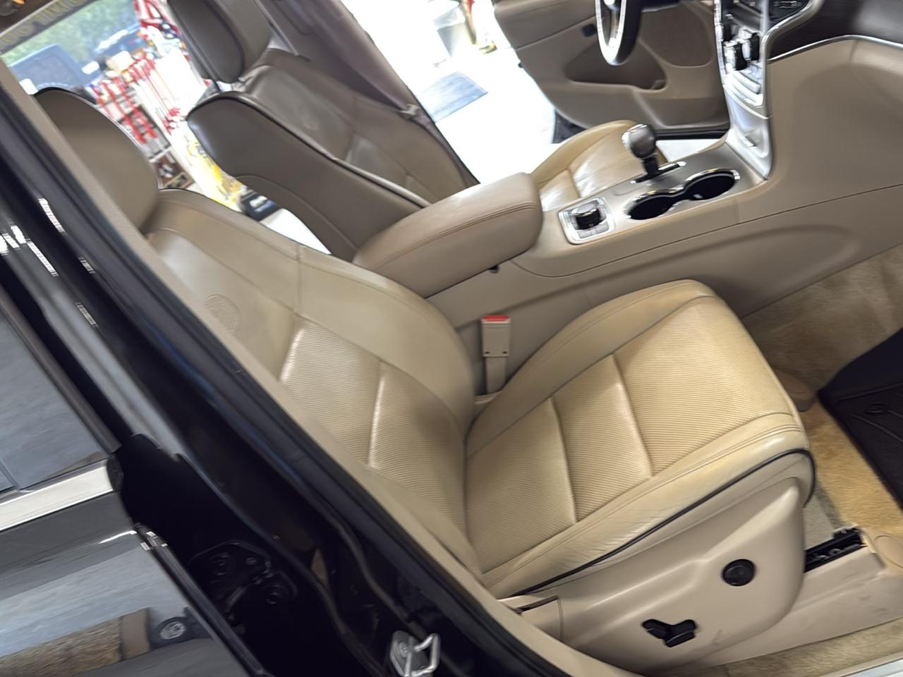 Jeep Grand Cherokee Overland 4WD 2015
