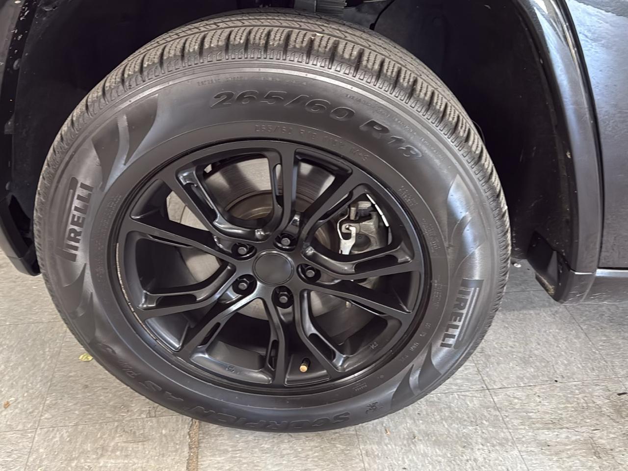 Jeep Grand Cherokee Overland 4WD 2015