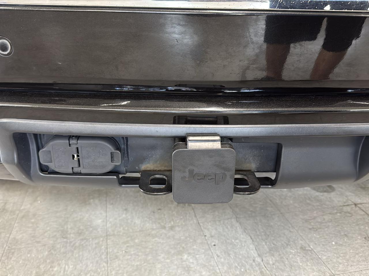 Jeep Grand Cherokee Overland 4WD 2015