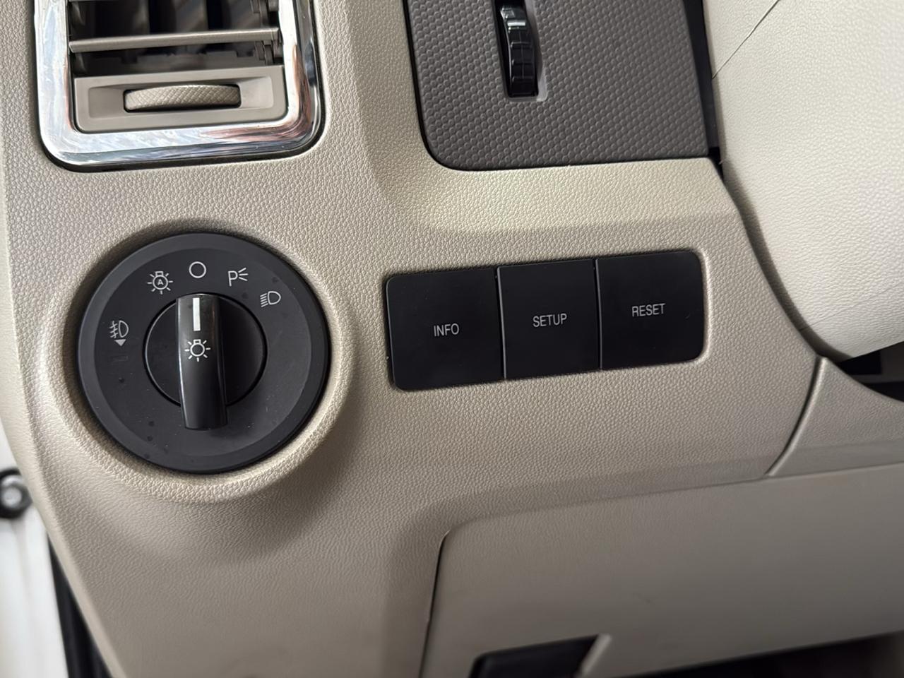 Ford Escape Hybrid Limited 4WD 2011