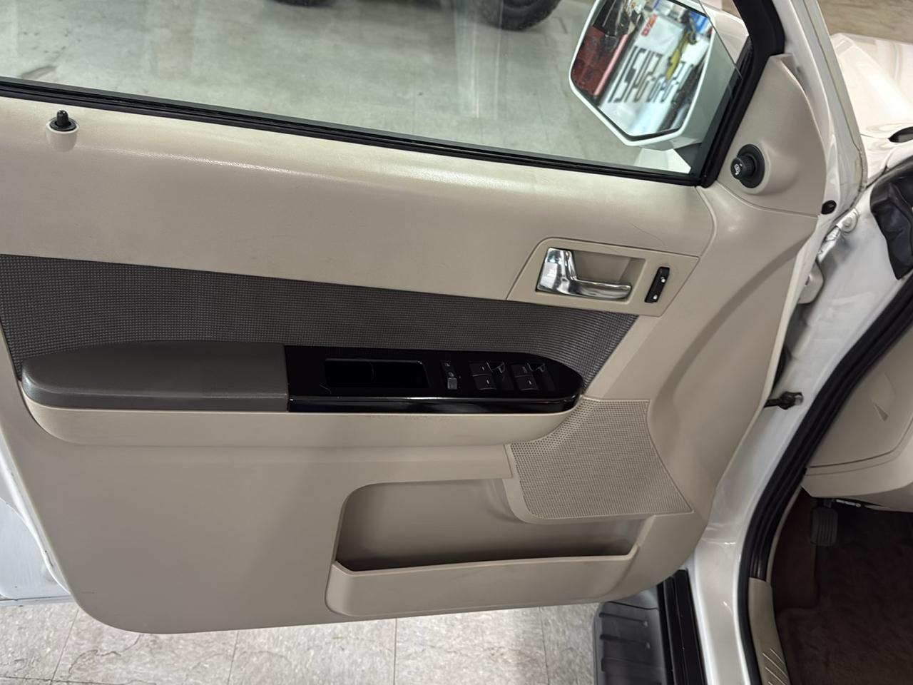 Ford Escape Hybrid Limited 4WD 2011