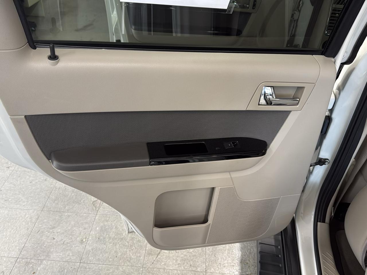 Ford Escape Hybrid Limited 4WD 2011
