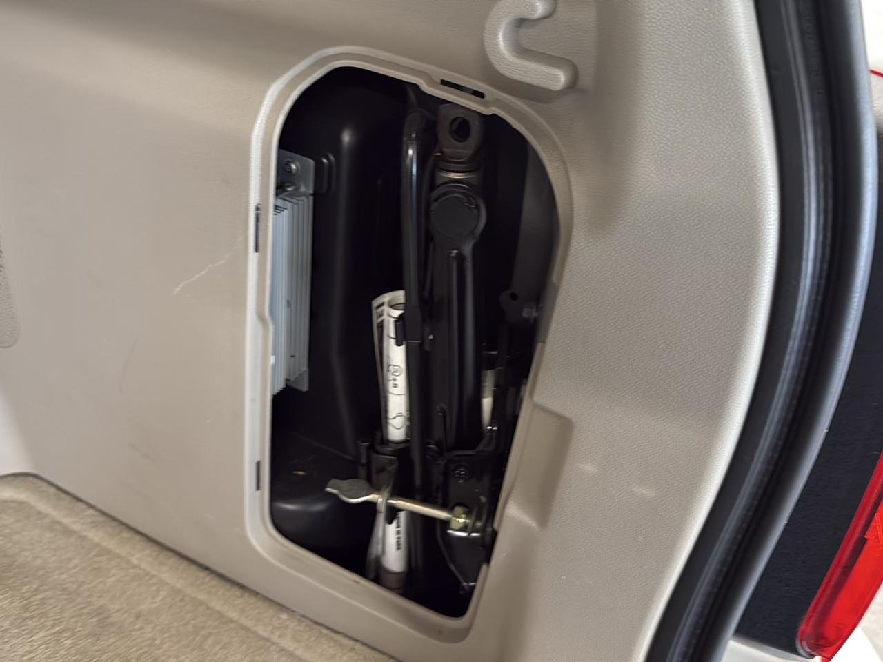 Ford Escape Hybrid Limited 4WD 2011