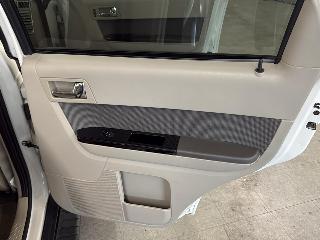 Ford Escape Hybrid Limited 4WD 2011