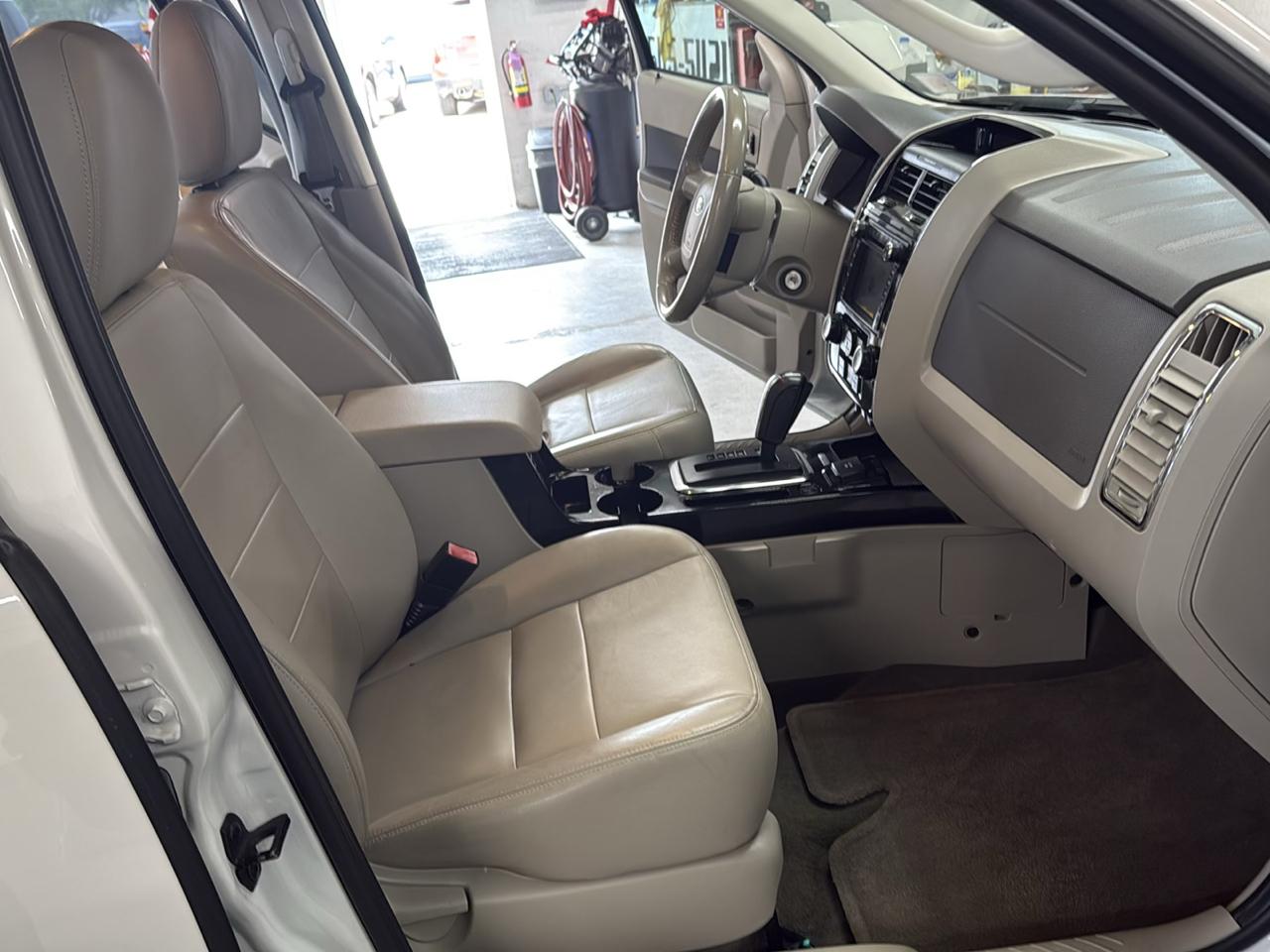 Ford Escape Hybrid Limited 4WD 2011
