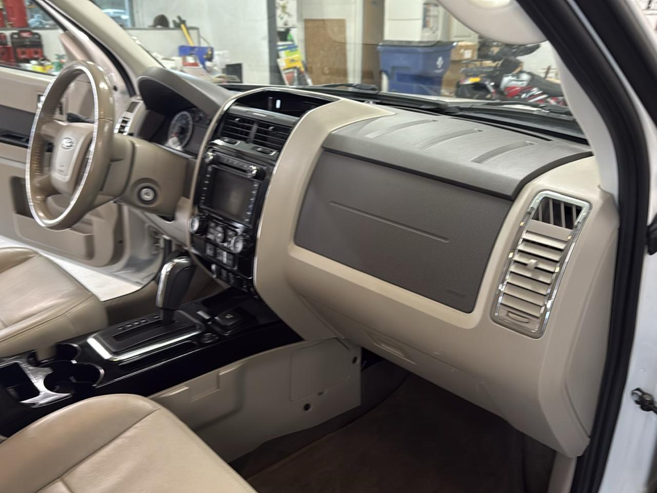 Ford Escape Hybrid Limited 4WD 2011