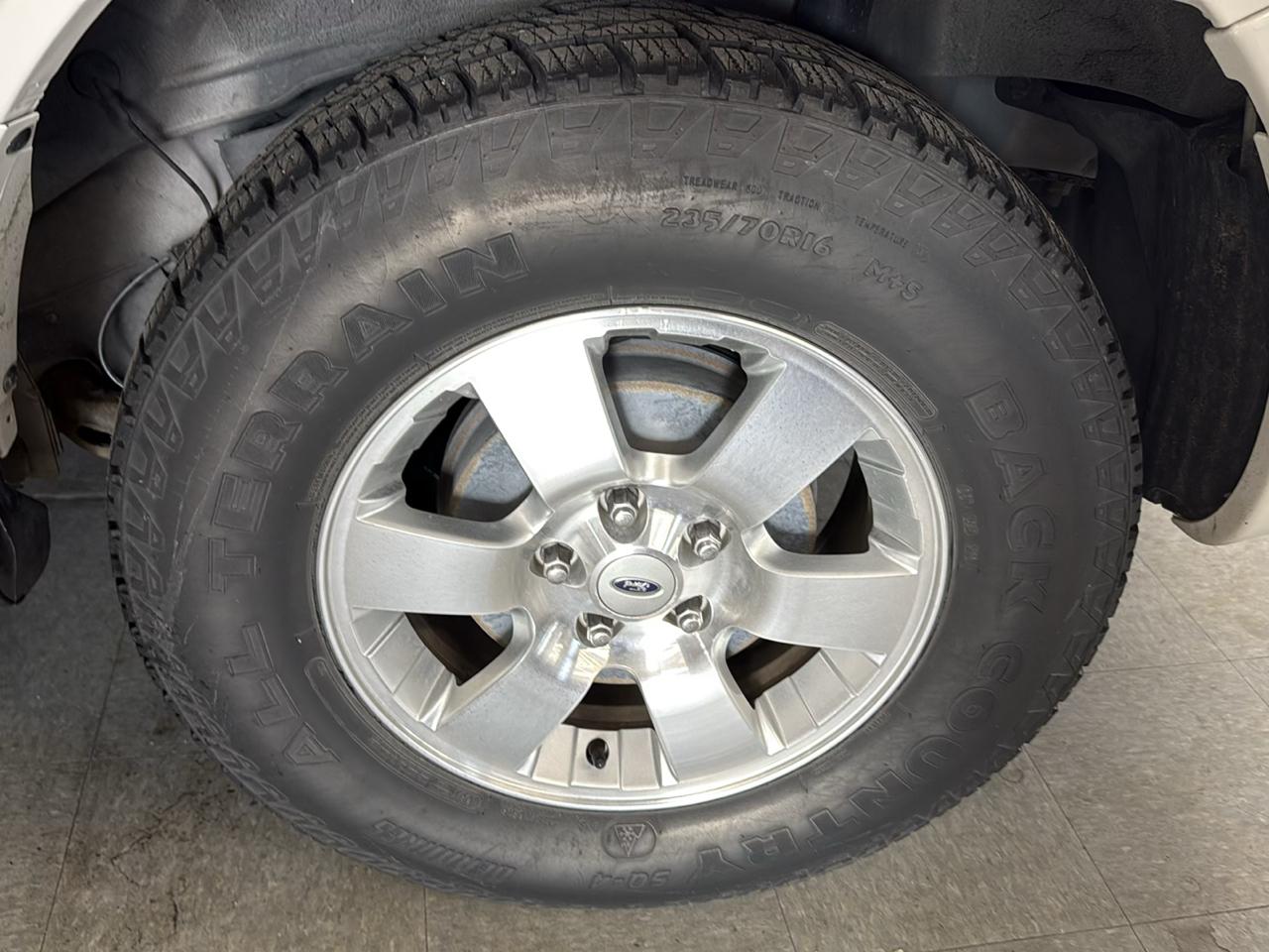 Ford Escape Hybrid Limited 4WD 2011