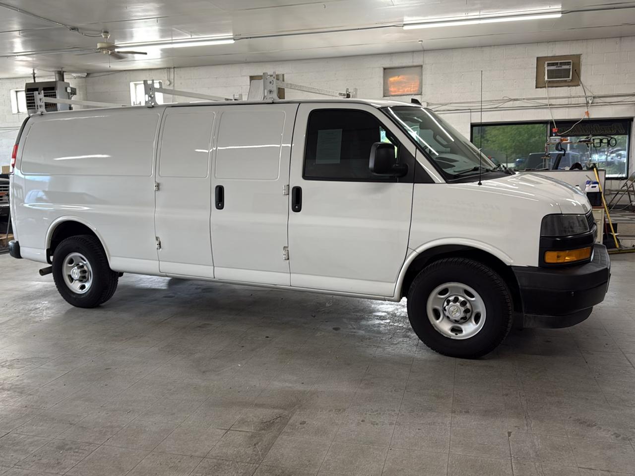Chevrolet Express 2500 Cargo Extended 2021