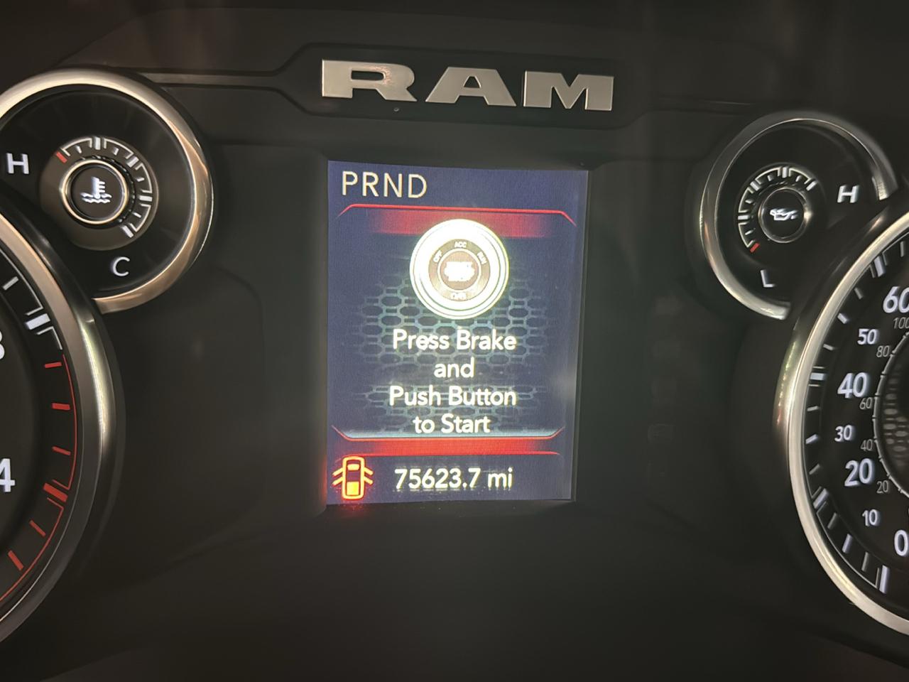 RAM 2500 Big Horn Crew Cab 4WD 2024