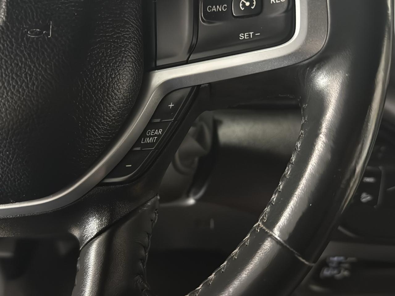 RAM 2500 Big Horn Crew Cab 4WD 2024