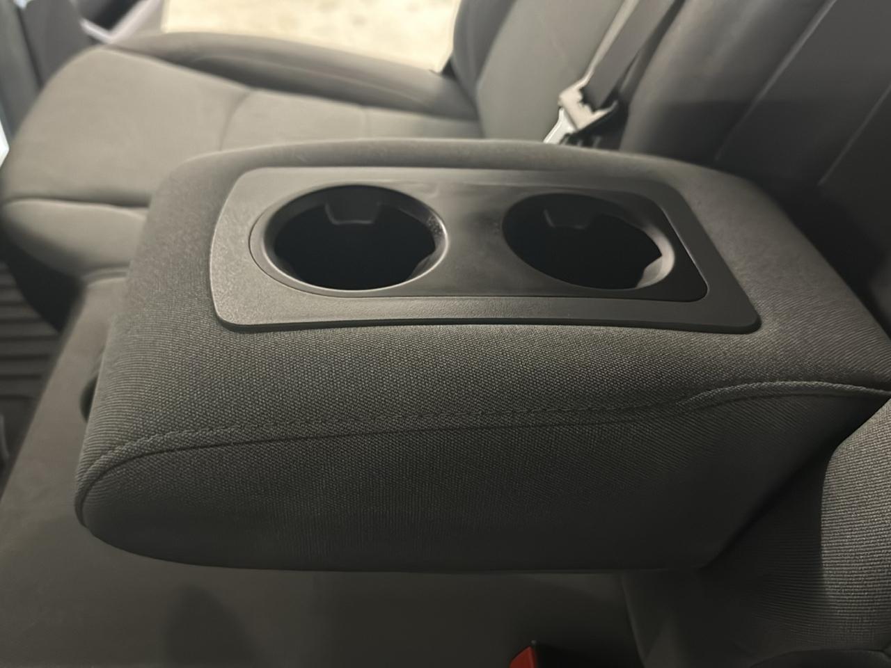 RAM 2500 Big Horn Crew Cab 4WD 2024