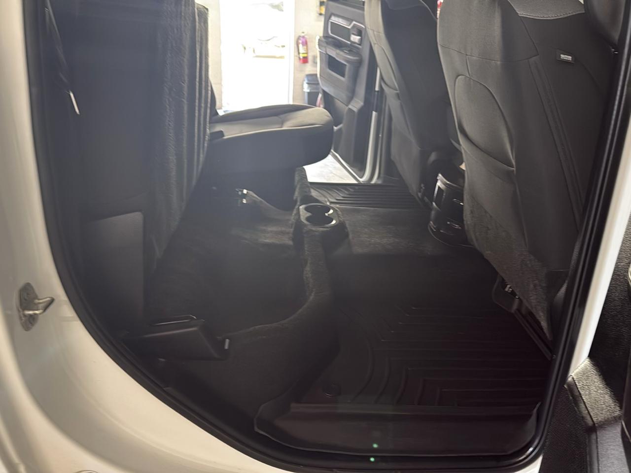 RAM 2500 Big Horn Crew Cab 4WD 2024