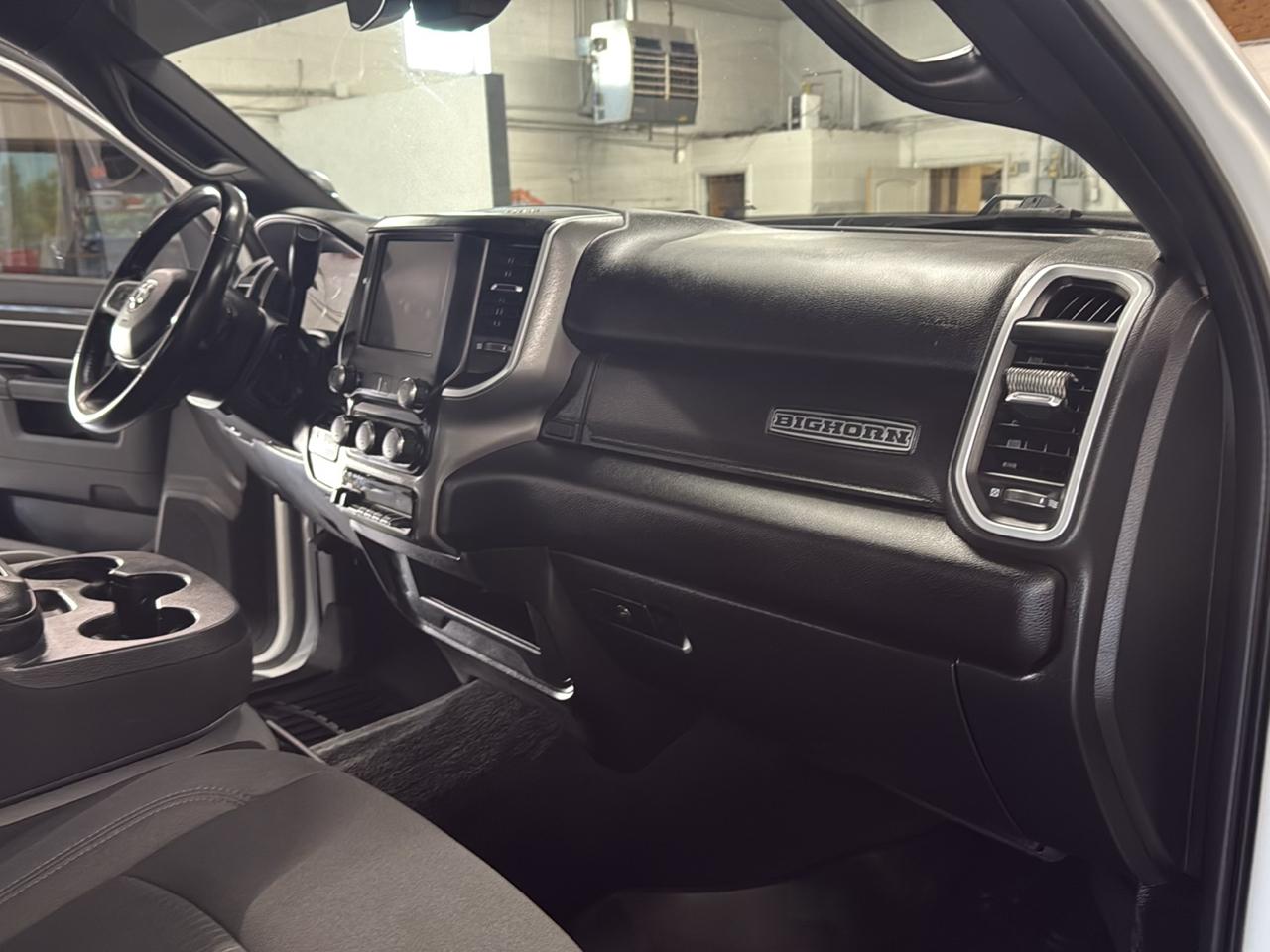 RAM 2500 Big Horn Crew Cab 4WD 2024