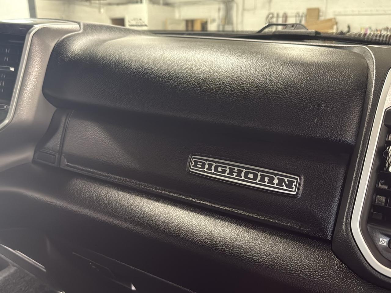 RAM 2500 Big Horn Crew Cab 4WD 2024