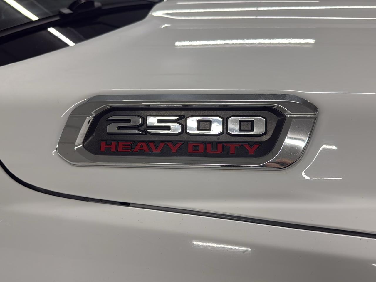RAM 2500 Big Horn Crew Cab 4WD 2024