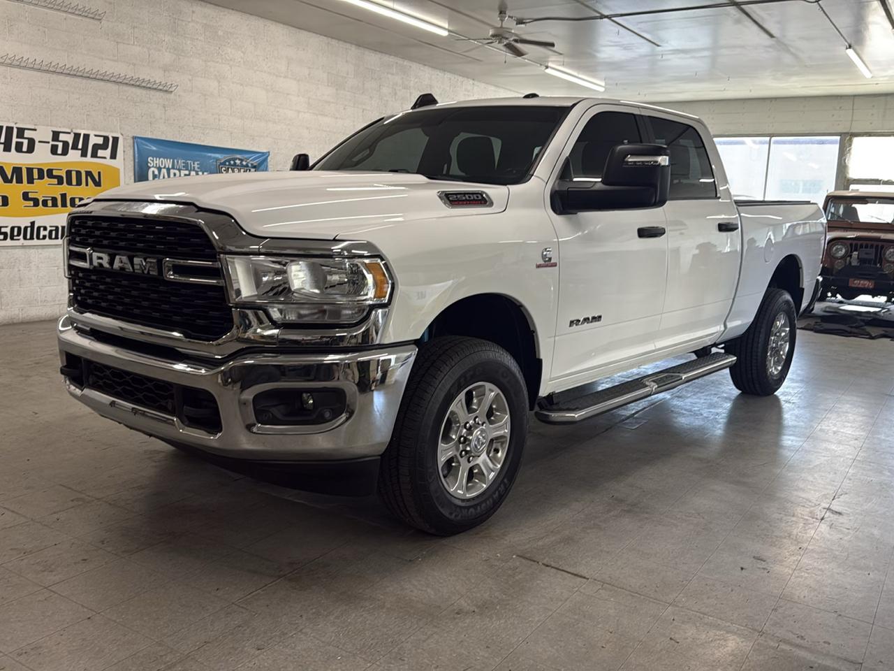 RAM 2500 Big Horn Crew Cab 4WD 2024