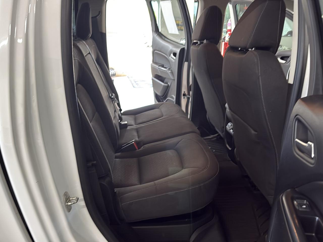 GMC Canyon SLE Crew Cab 4WD 2018