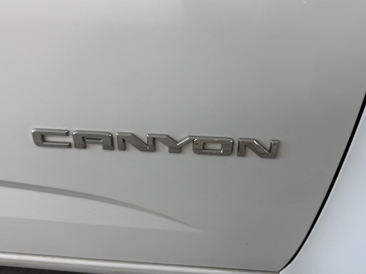 GMC Canyon SLE Crew Cab 4WD 2018