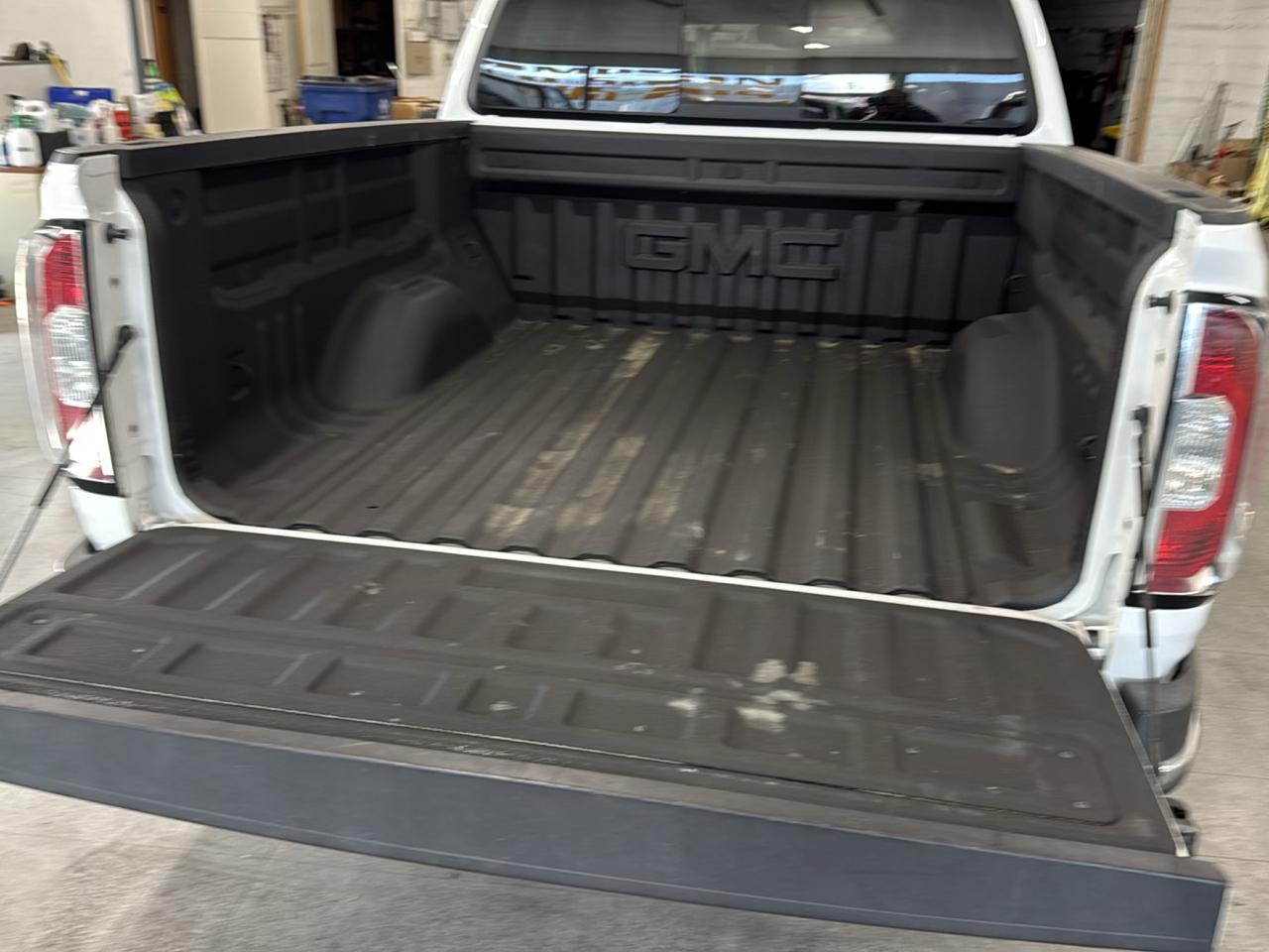 GMC Canyon SLE Crew Cab 4WD 2018