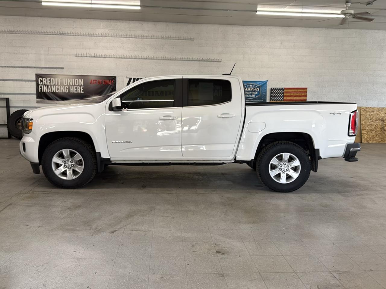 GMC Canyon SLE Crew Cab 4WD 2018